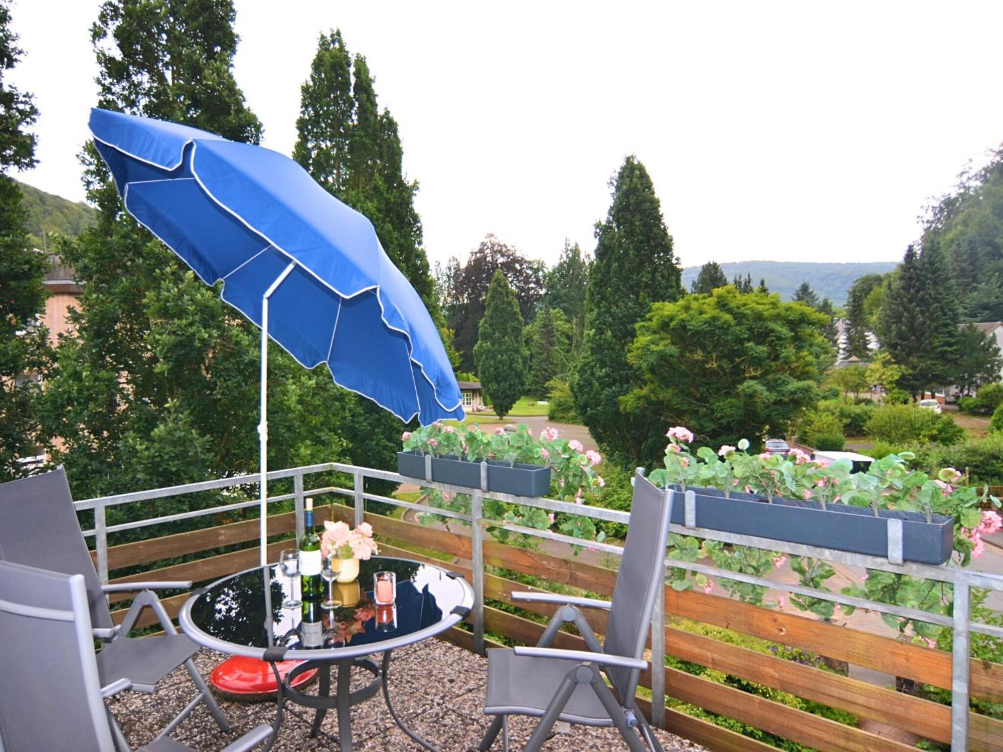 Spacious Apartment In Weser Uplands With Garden Bad Pyrmont Esterno foto