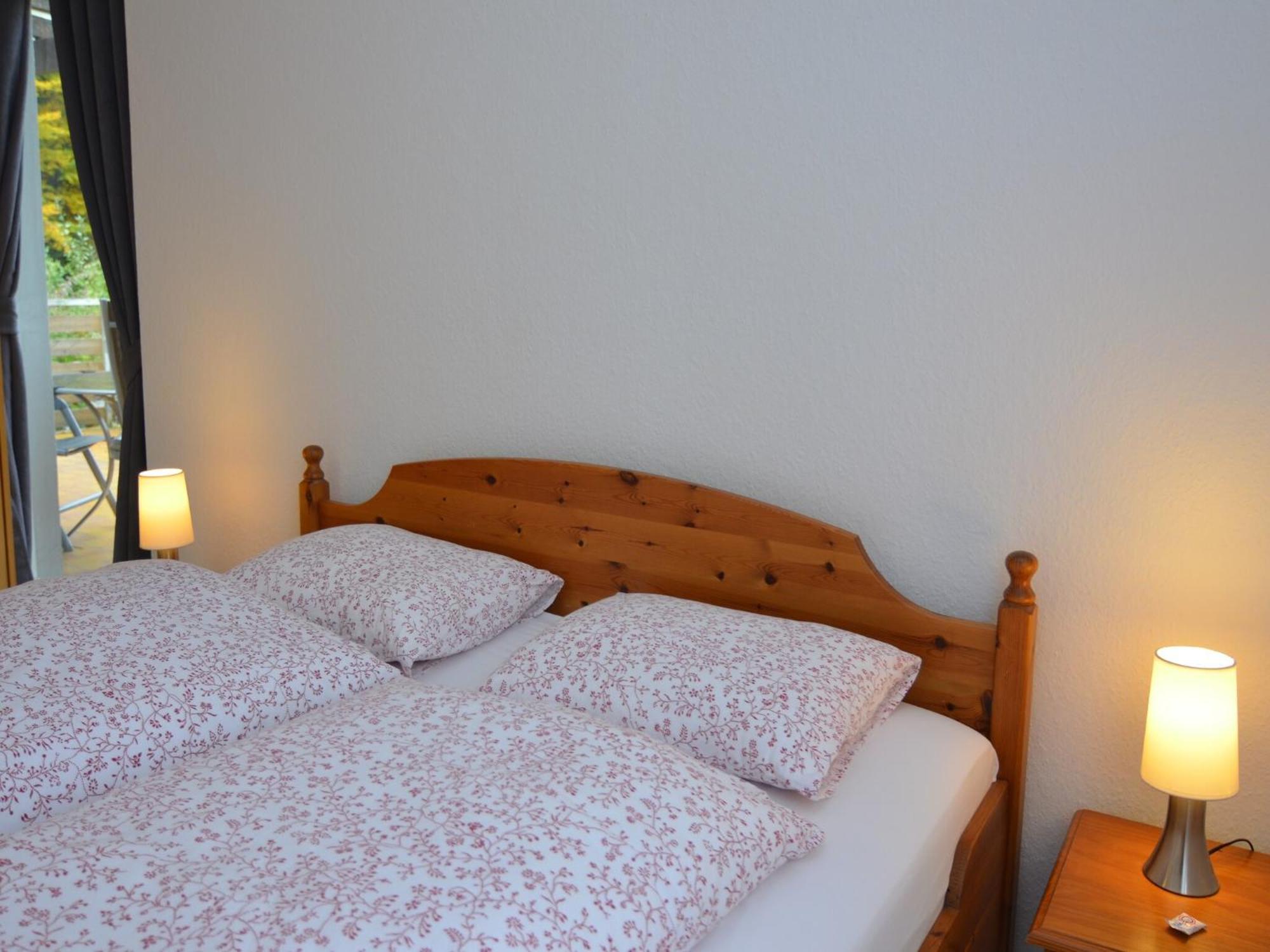 Spacious Apartment In Weser Uplands With Garden Bad Pyrmont Esterno foto