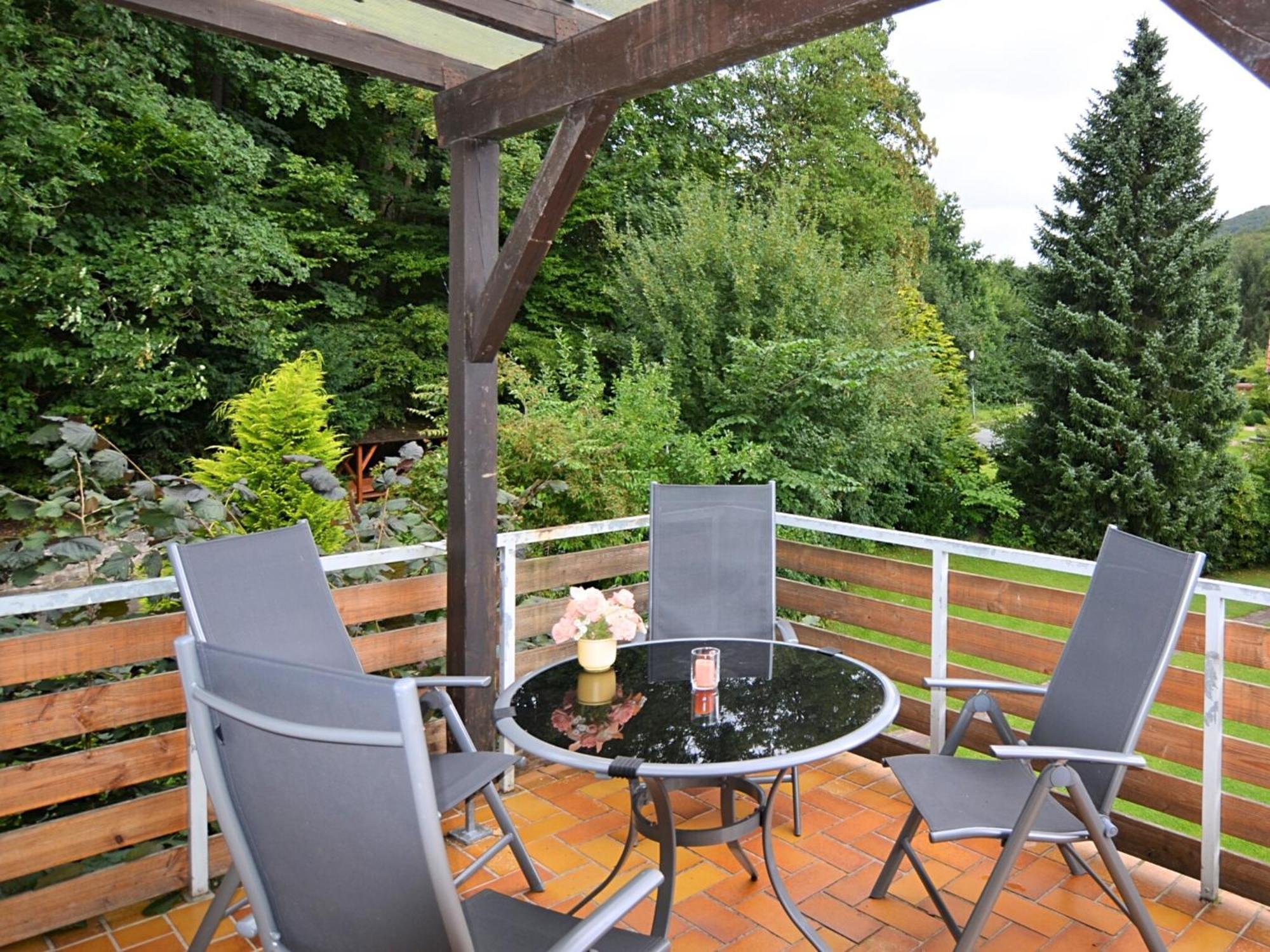 Spacious Apartment In Weser Uplands With Garden Bad Pyrmont Esterno foto