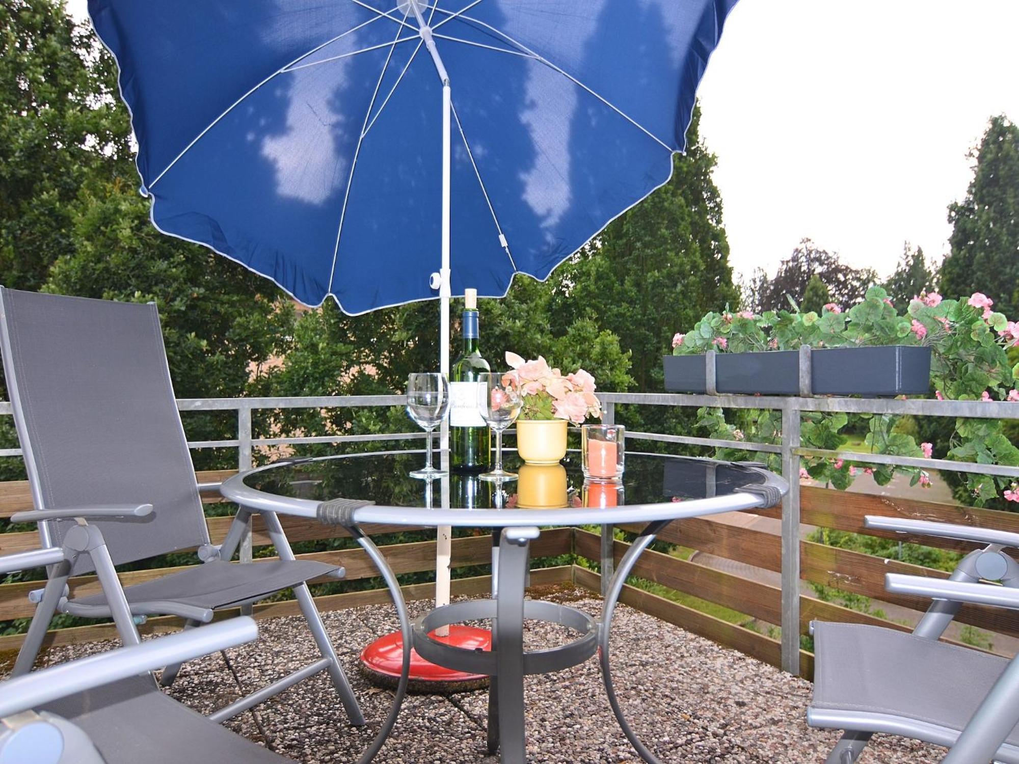 Spacious Apartment In Weser Uplands With Garden Bad Pyrmont Esterno foto